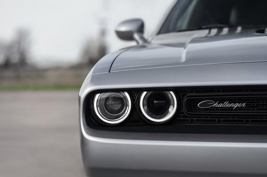  Dodge Challenger 392 Hemi Scat Pack Shaker 2015 года  (фото 15 из 51)